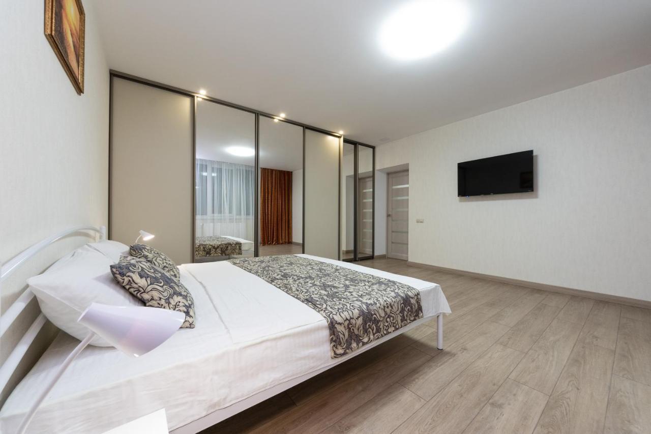 Apartments Riviera,20 Минут От Центра كييف المظهر الخارجي الصورة