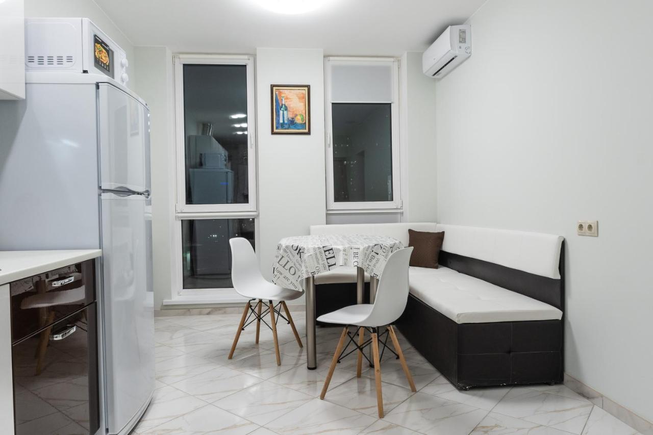 Apartments Riviera,20 Минут От Центра كييف المظهر الخارجي الصورة